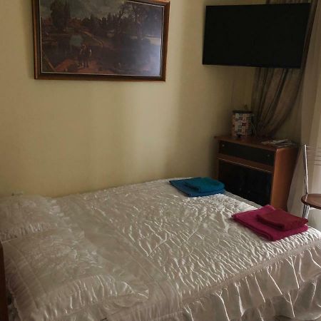 Anna Apartment In Kypseli Athena Bagian luar foto