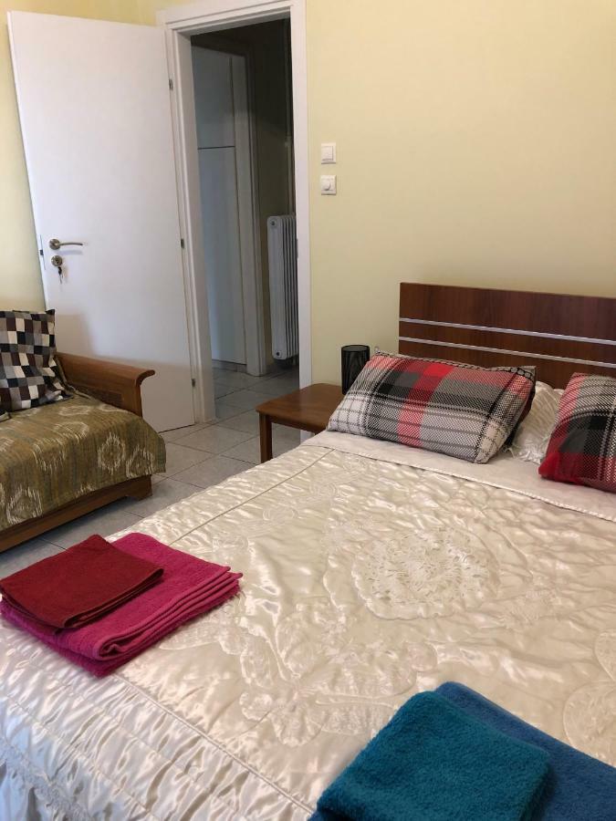 Anna Apartment In Kypseli Athena Bagian luar foto