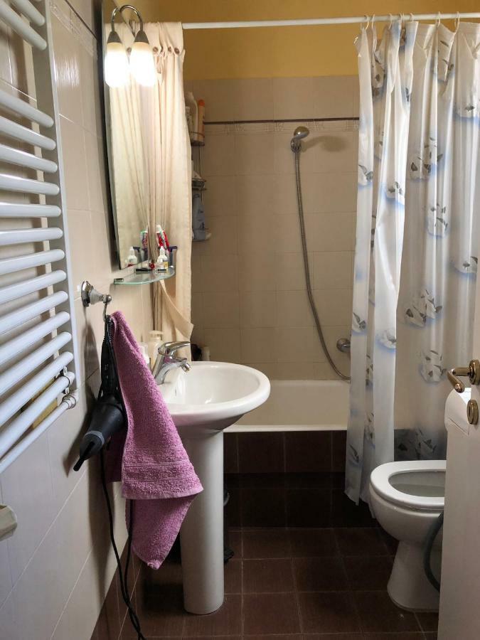 Anna Apartment In Kypseli Athena Bagian luar foto