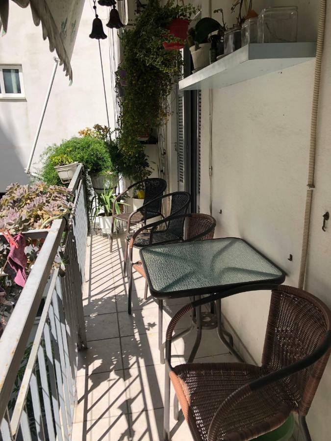 Anna Apartment In Kypseli Athena Bagian luar foto