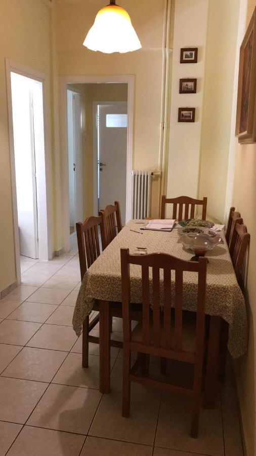 Anna Apartment In Kypseli Athena Bagian luar foto